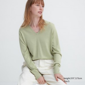 UNIQLO 100pct Extra Fine Merino V Neck Jumper Yeşil | 327-GVFAWS